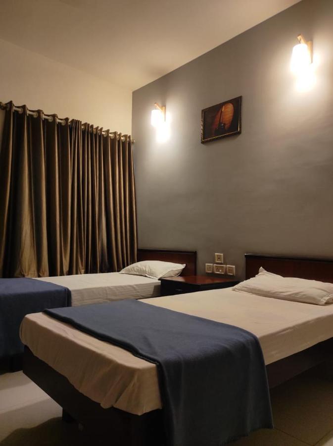 Apartament Orkuz Residency Kochi Zewnętrze zdjęcie