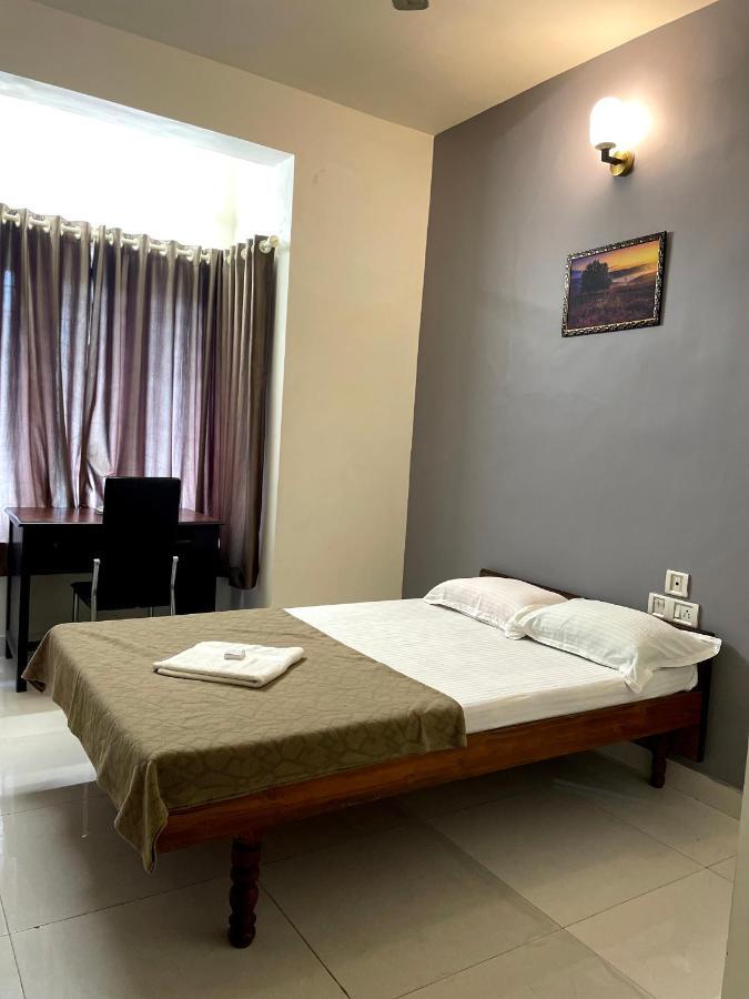 Apartament Orkuz Residency Kochi Zewnętrze zdjęcie